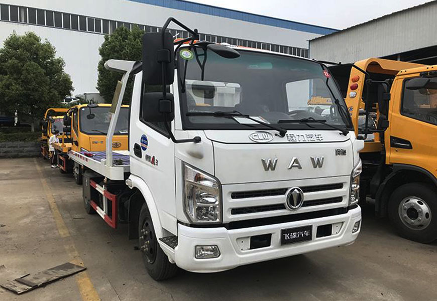 CLW5040TQZF6 國(guó)六奧馳A3一拖二3噸藍(lán)牌清障車(chē)